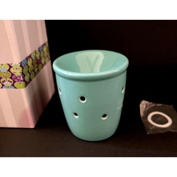 SCENTSY Happy Camper Wall Plug In Wax Warmer Nightlight - Picture 4 of 14